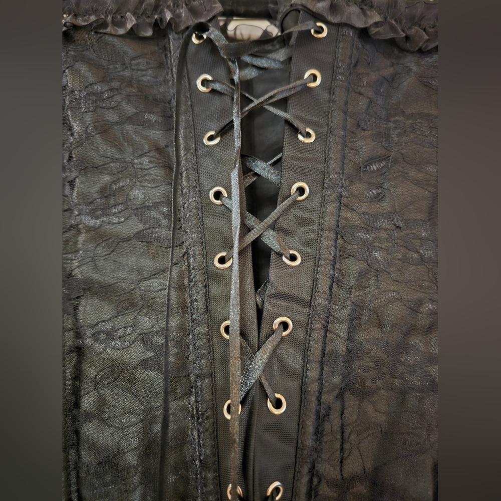 (Plus-Size) Floral Lace-Up Corset Top - Picture 3 of 5